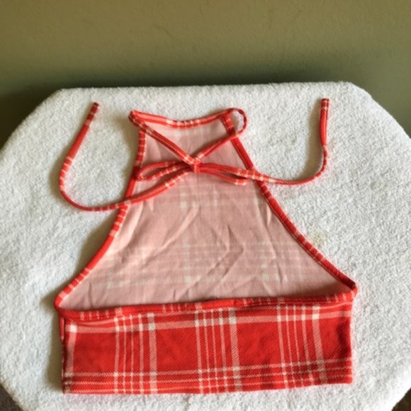 Missguided Crop Halter Top Size 2 - Picture 4 of 5